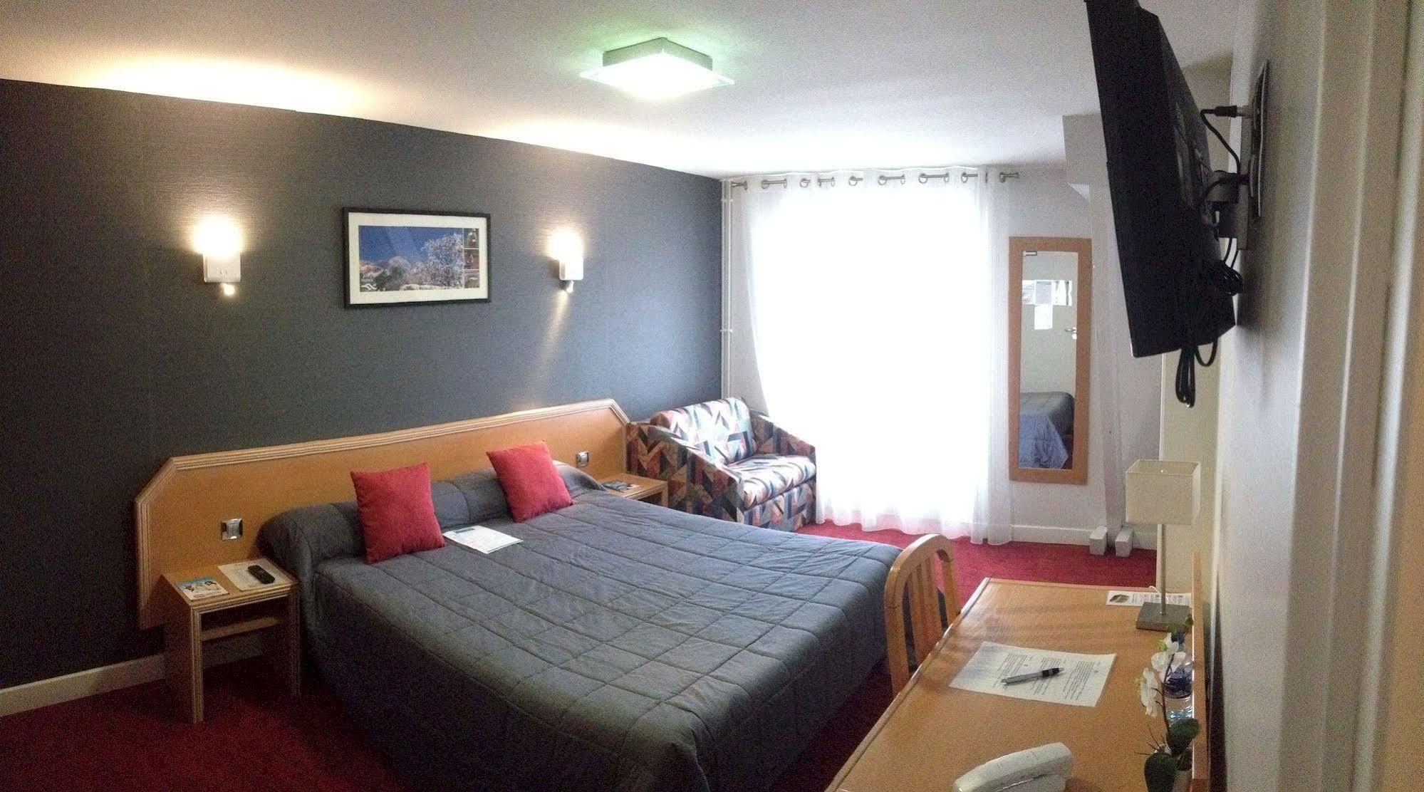 Hotel Le Tivoli Vic-en-Bigorre Luaran gambar